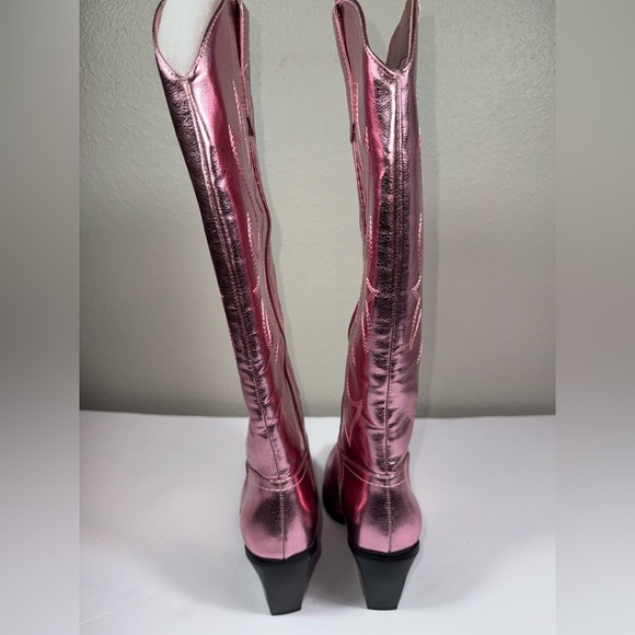 Madden Girl Tall Western Boots Size 7.5
Metallic Pink New - Picture 5 of 12